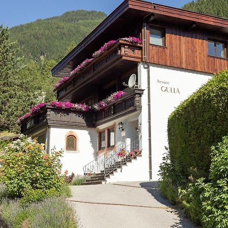 Pension Gulla - Ferienhaus Appartements B&B Neustift im Stubaital Buitenkant foto
