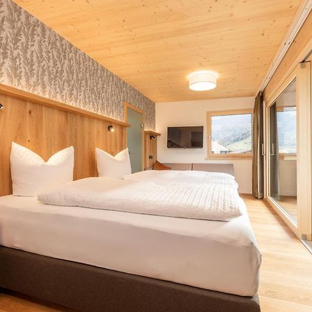 Pension Gulla - Ferienhaus Appartements B&B Neustift im Stubaital Buitenkant foto