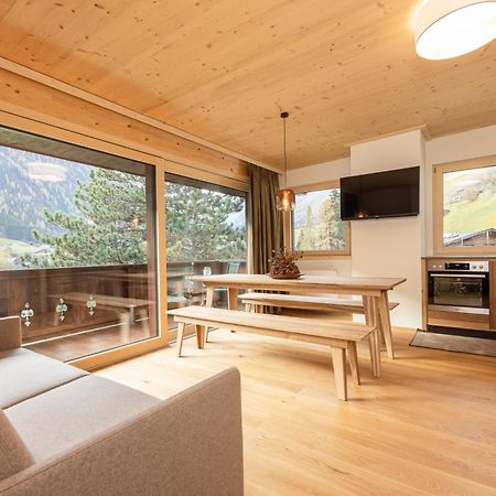 Pension Gulla - Ferienhaus Appartements B&B Neustift im Stubaital Buitenkant foto