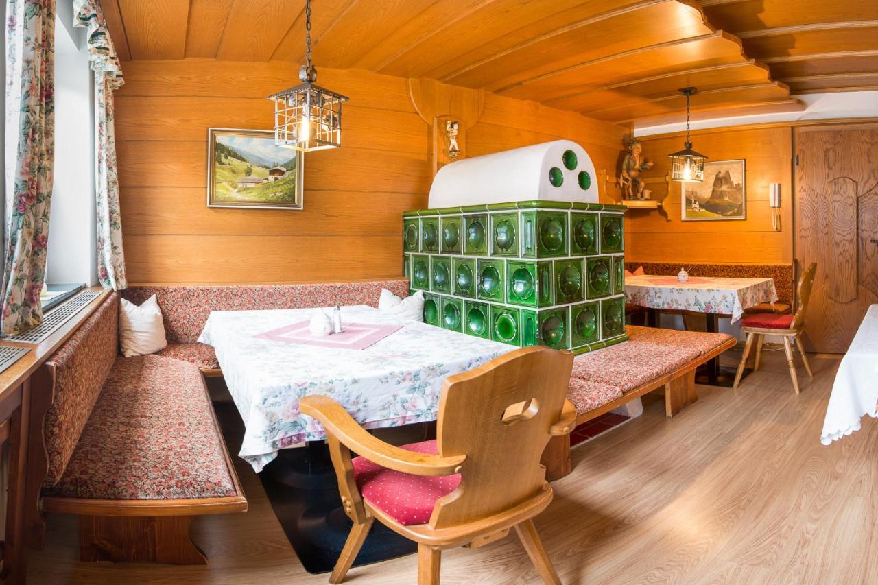 Pension Gulla - Ferienhaus Appartements B&B Neustift im Stubaital Buitenkant foto