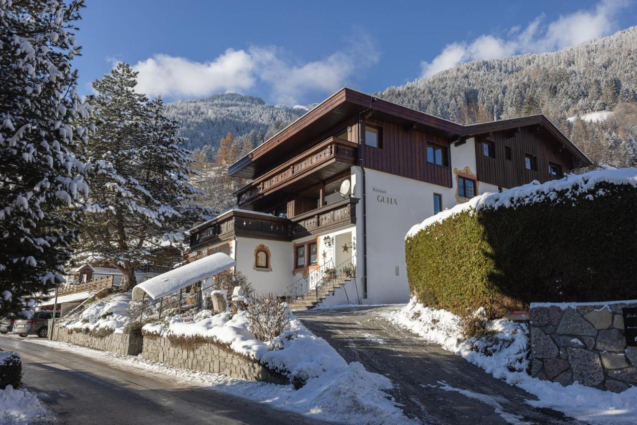 Pension Gulla - Ferienhaus Appartements B&B Neustift im Stubaital Buitenkant foto