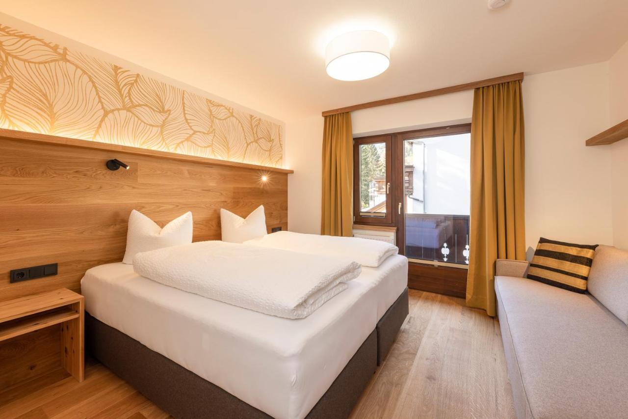 Pension Gulla - Ferienhaus Appartements B&B Neustift im Stubaital Buitenkant foto