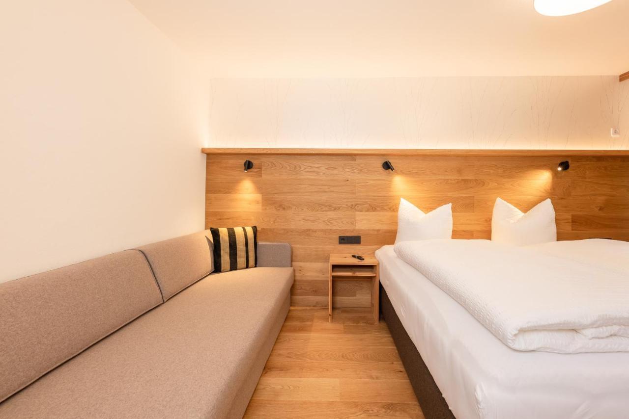 Pension Gulla - Ferienhaus Appartements B&B Neustift im Stubaital Buitenkant foto