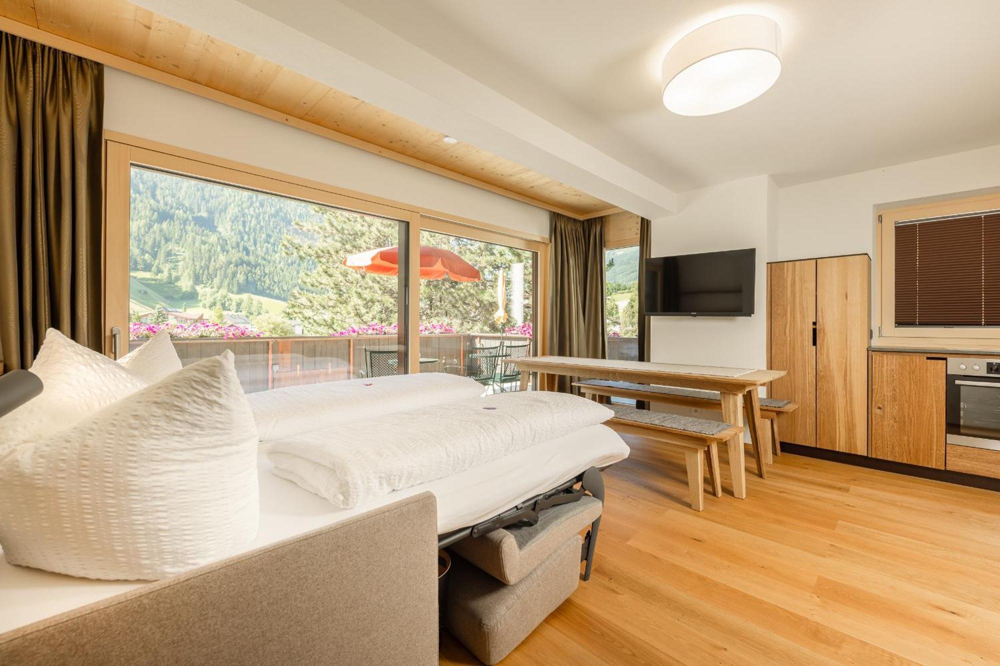 Pension Gulla - Ferienhaus Appartements B&B Neustift im Stubaital Buitenkant foto