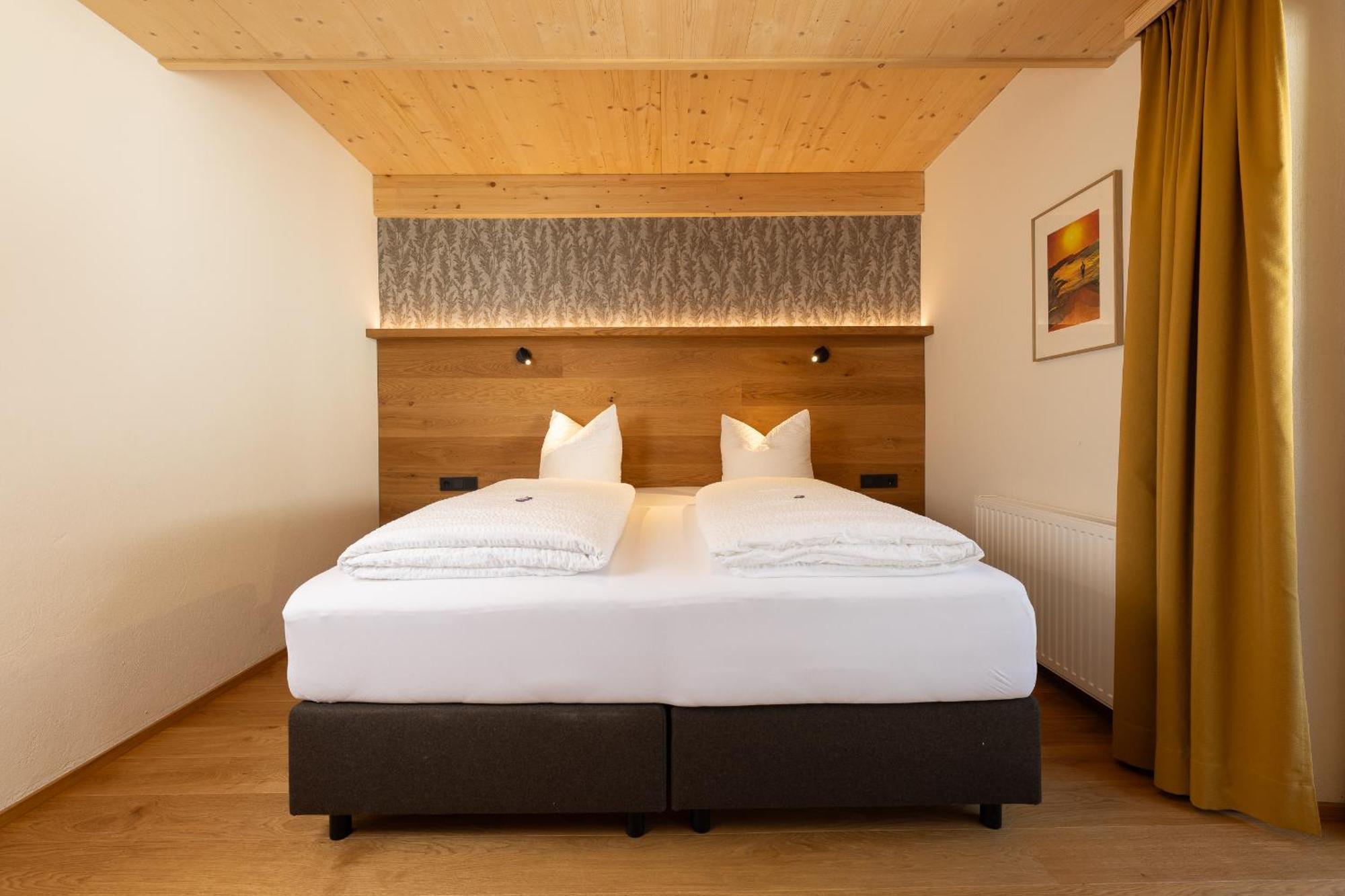 Pension Gulla - Ferienhaus Appartements B&B Neustift im Stubaital Buitenkant foto